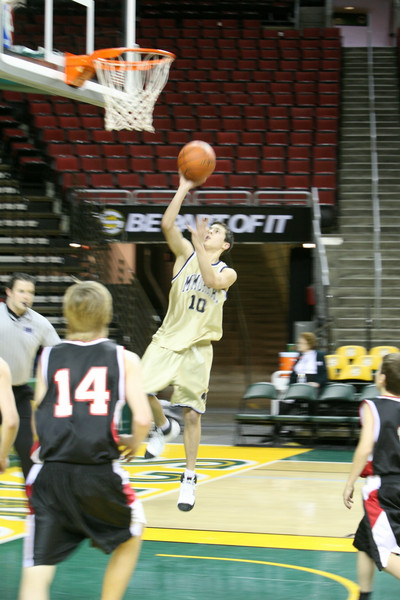 4808 McM Boys Varsity at the Key