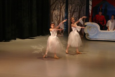 1547Nutcracker Sat