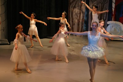 1557Nutcracker Sat