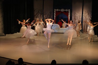 1566Nutcracker Sat