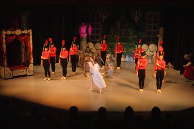 1796Nutcracker Sun