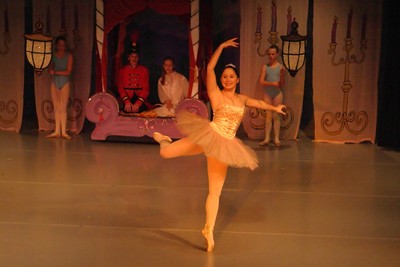 1880Nutcracker Sun