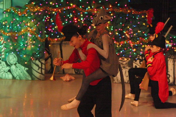 0424b Nutcracker 2006