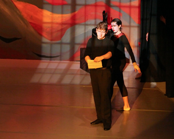 1341 the Black Gloves 101908
