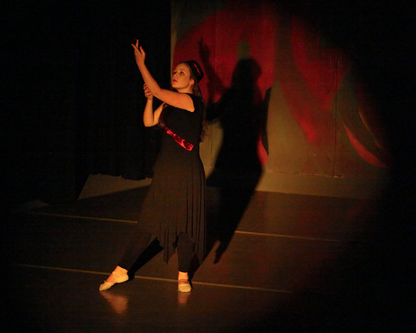 1386 the Black Gloves 101908