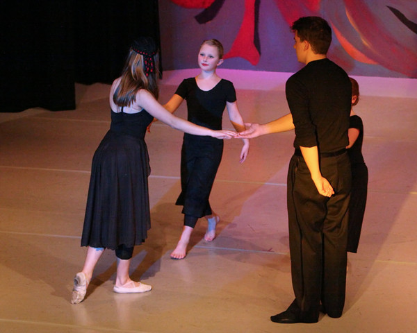 1631 the Black Gloves 101908