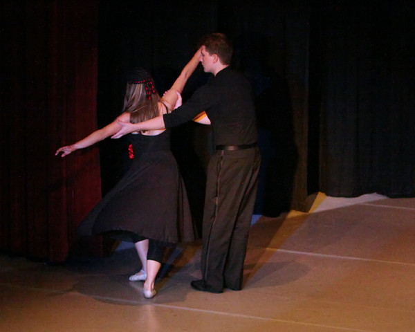 1645 the Black Gloves 101908