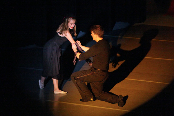 1732 the Black Gloves 101908