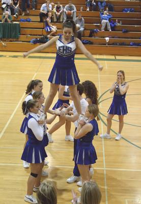 7517Cheer Eaton