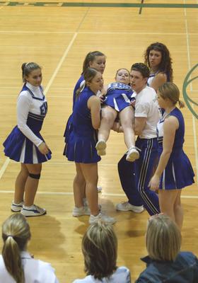 7520Cheer Eaton