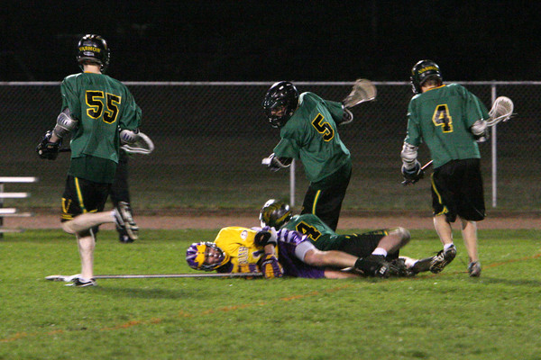 7359 Vultures Varsity v Issaquah 031108