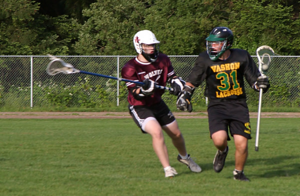 2409 Vultures v S Kitsap 051804