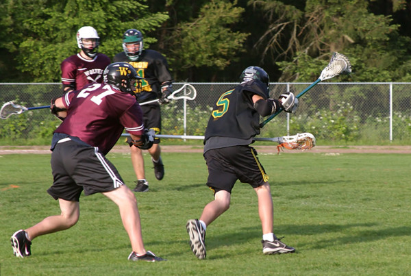 2412 Vultures v S Kitsap 051804