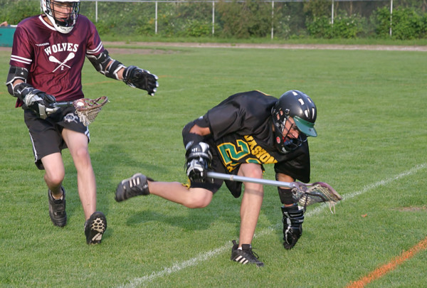 2423 Vultures v S Kitsap 051804