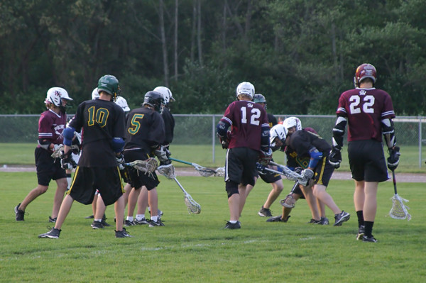 2429 Vultures v S Kitsap 051804
