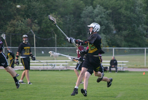 2431 Vultures v S Kitsap 051804