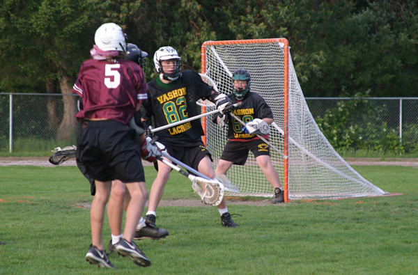 2432 Vultures v S Kitsap 051804
