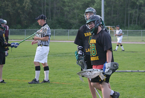 2437 Vultures v S Kitsap 051804