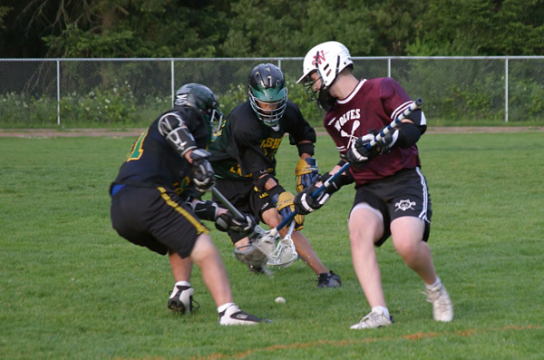 2447 Vultures v S Kitsap 051804