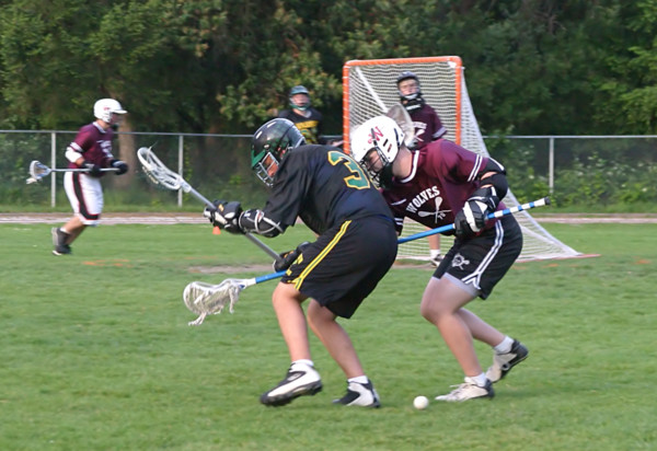 2449 Vultures v S Kitsap 051804