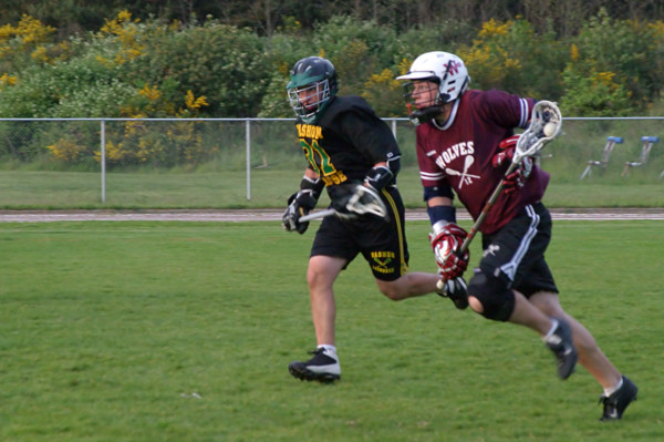 2452 Vultures v S Kitsap 051804