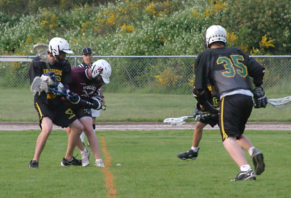 2458 Vultures v S Kitsap 051804