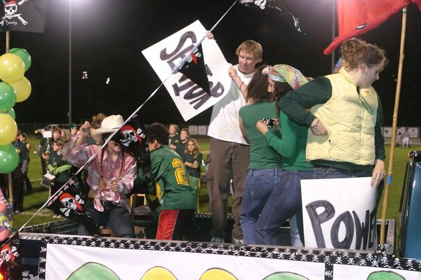 20085 VHS Homecoming 05