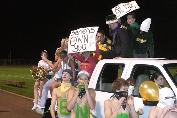 20091 VHS Homecoming 05
