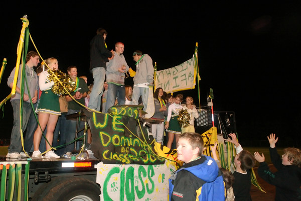 0338 VHS Homecoming 2006