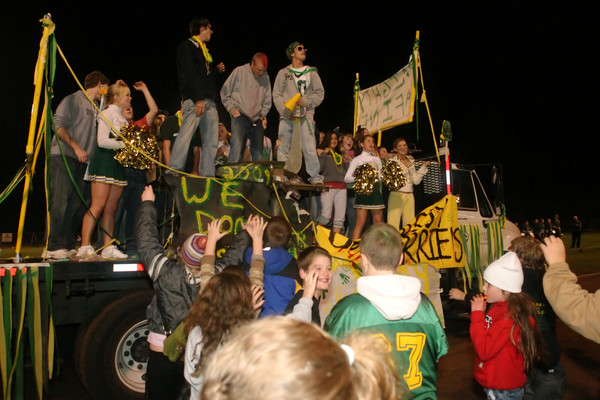 0339 VHS Homecoming 2006