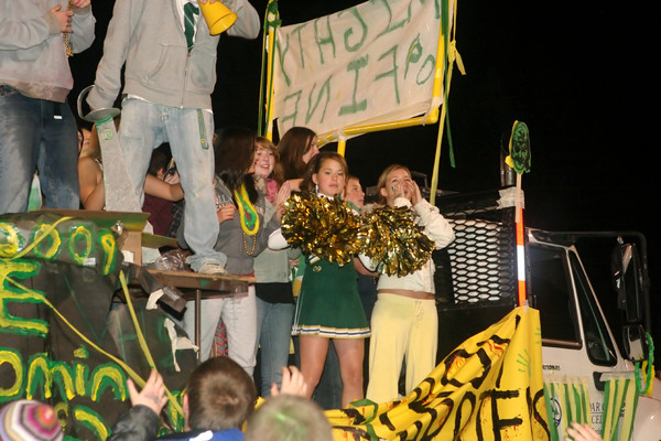 0340 VHS Homecoming 2006