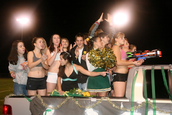 0351 VHS Homecoming 2006