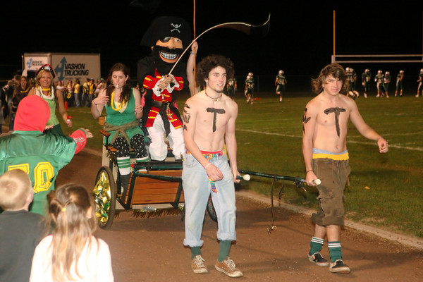 0358 VHS Homecoming 2006