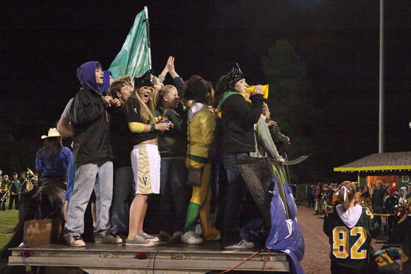 10210 VHS Homecoming 2007 Halftime Parade
