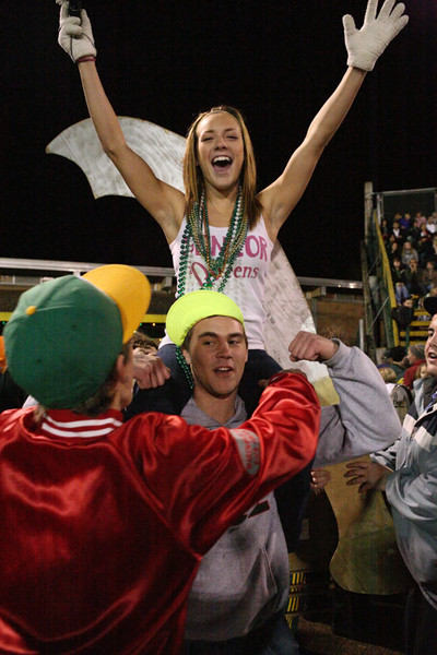 2554_VHS_Homecoming_2008