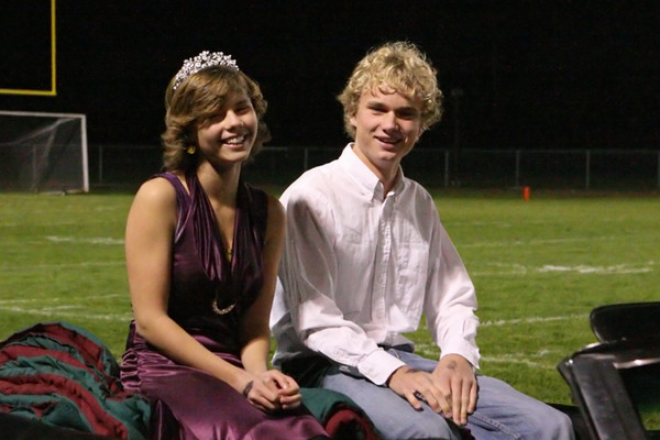 2327_VHS_Homecoming_2008