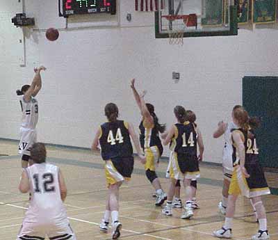 [Pirate Girls' Basketball!]