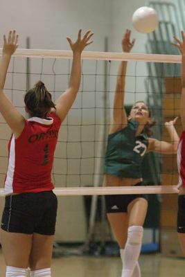 5118 Volleyball v Orting