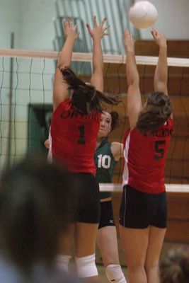 5129 Volleyball v Orting