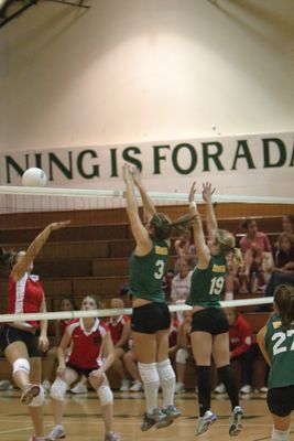 5160 Volleyball v Orting