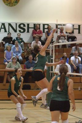 5202 Volleyball v Orting