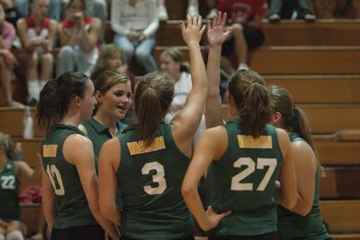 5213 Volleyball v Orting