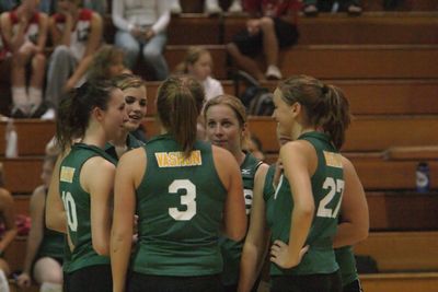 5215 Volleyball v Orting