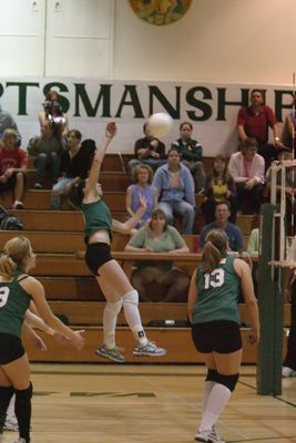 5233 Volleyball v Orting
