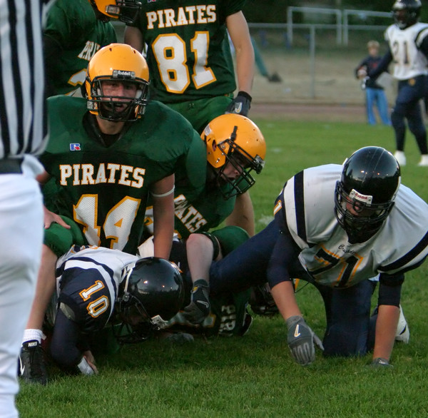 7872_FB_v_Tacoma_Baptist_game