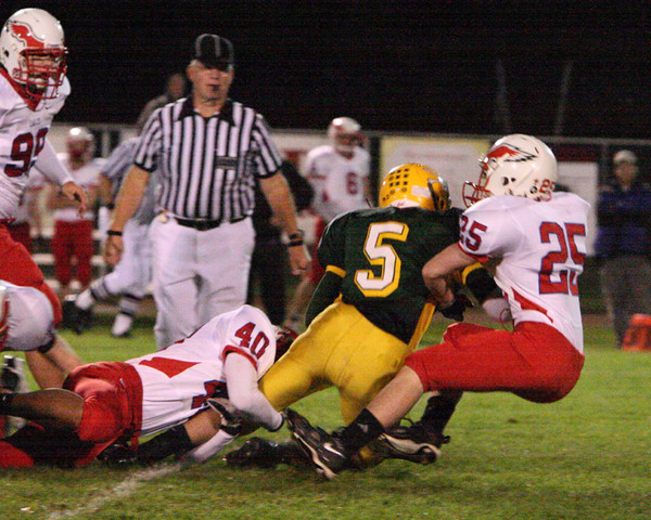 19746_VHS_Football_v_Life_Christian_101008