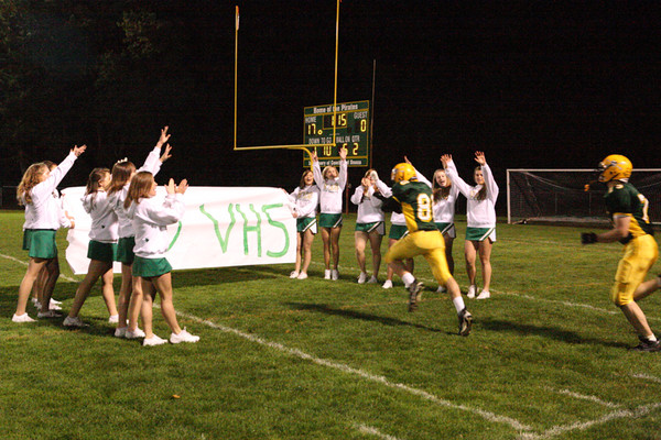 20024_VHS_Football_v_Life_Christian_101008