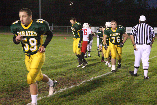 19420_VHS_Football_v_Life_Christian_101008