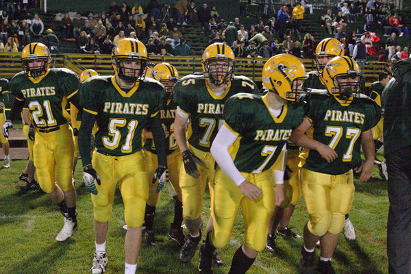 19458_VHS_Football_v_Life_Christian_101008