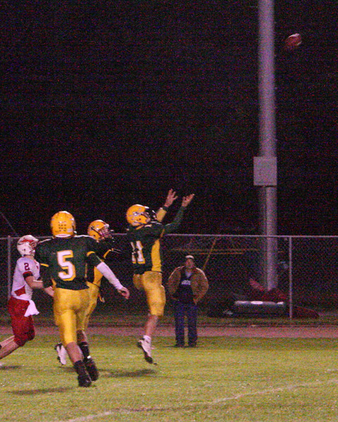 20322_VHS_Football_v_Life_Christian_101008